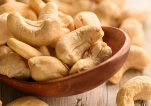 What is the difference between raw cashews and roasted?